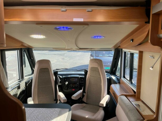 laika-ecovip-600-dobbelseng-bak-senkeseng-truma-6eh-b-f248rerkort-god-nyttelast-diesel-2016-big-27