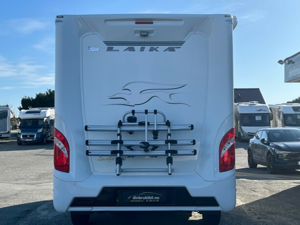 laika-ecovip-600-dobbelseng-bak-senkeseng-truma-6eh-b-f248rerkort-god-nyttelast-diesel-2016-big-6