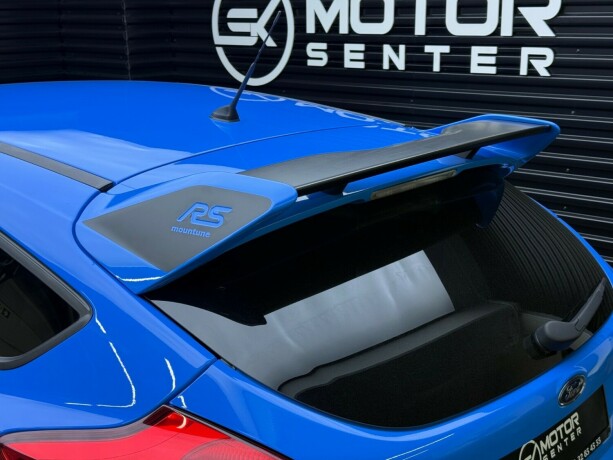 ford-focus-bensin-2016-big-9