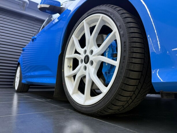 ford-focus-bensin-2016-big-10