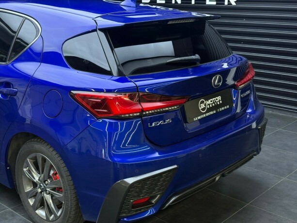 lexus-ct200h-elektrisitetbensin-2018-big-6