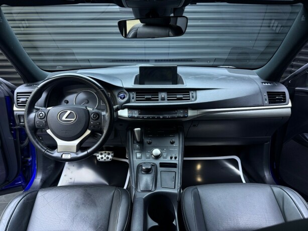 lexus-ct200h-elektrisitetbensin-2018-big-10