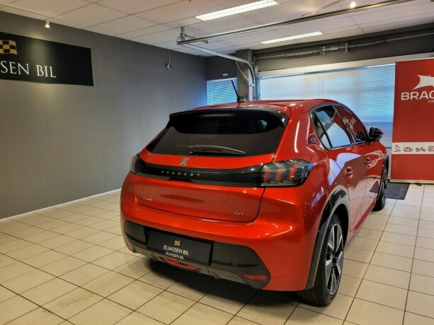 peugeot-208-elektrisitet-2021-big-5