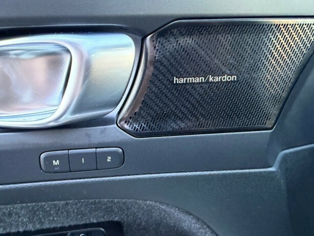 volvo-xc-40-elektrisitet-2021-big-18