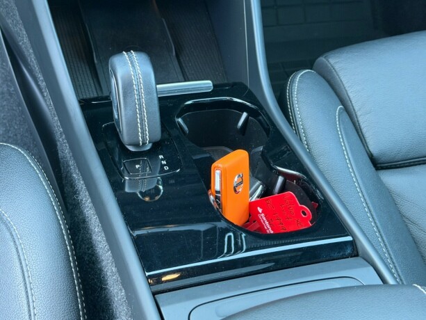 volvo-xc-40-elektrisitet-2021-big-10