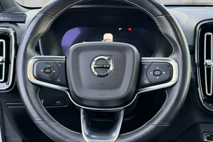 volvo-xc-40-elektrisitet-2021-big-11