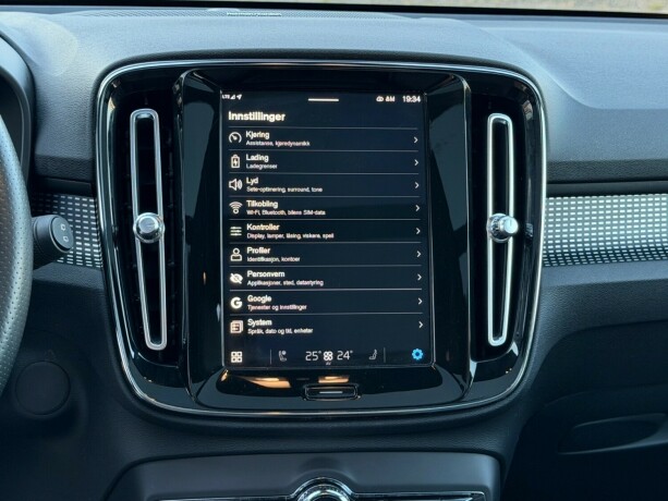 volvo-xc-40-elektrisitet-2021-big-8