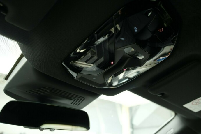 bmw-ix-elektrisitet-2023-big-53