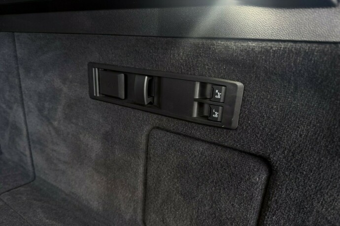 bmw-ix-elektrisitet-2023-big-32