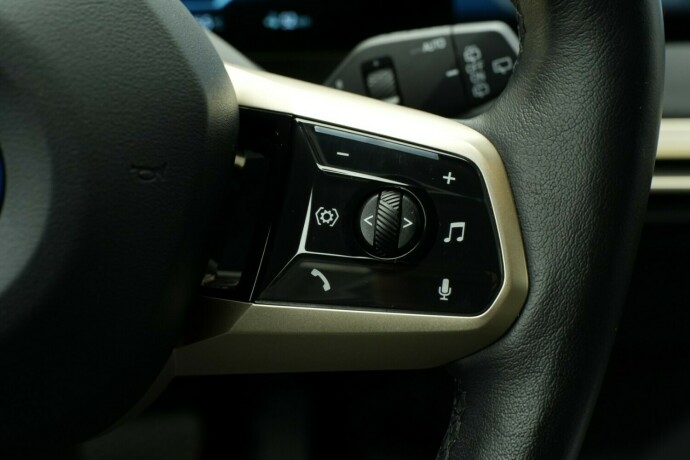 bmw-ix-elektrisitet-2023-big-37