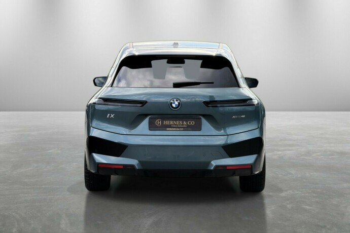 bmw-ix-elektrisitet-2023-big-8