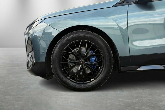 bmw-ix-elektrisitet-2023-big-4