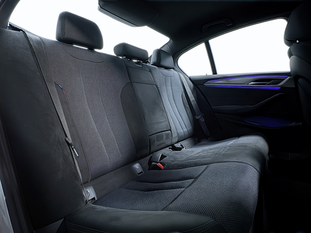 bmw-5-serie-elektrisitetbensin-2021-big-5