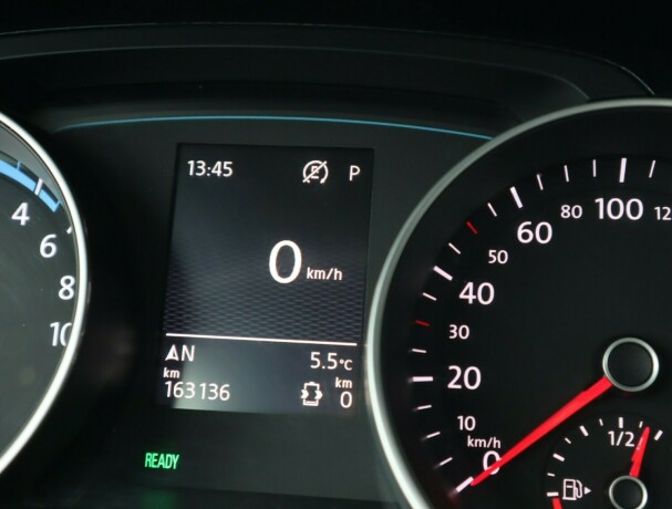 volkswagen-golf-elektrisitetbensin-2015-big-31