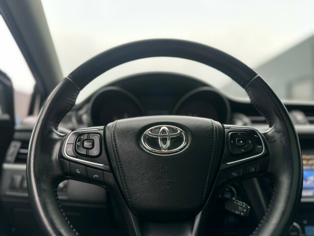 toyota-avensis-diesel-2015-big-22