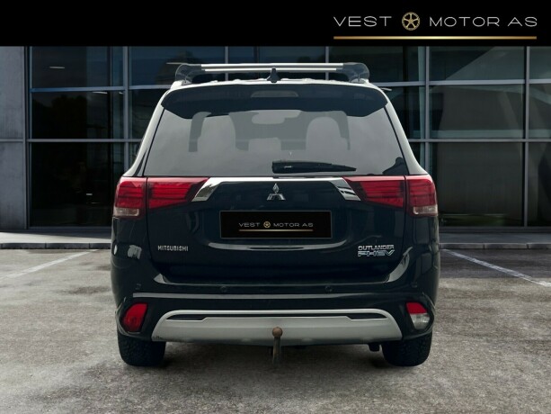 mitsubishi-outlander-elektrisitetbensin-2019-big-5