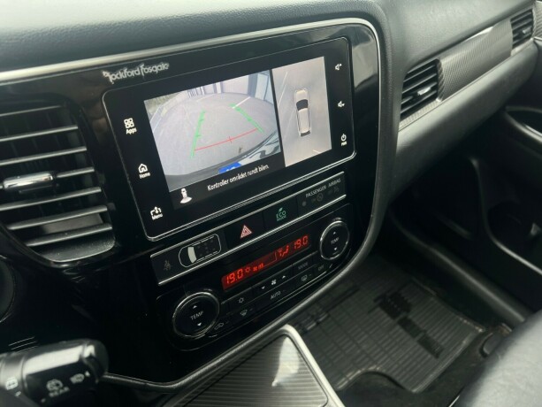 mitsubishi-outlander-elektrisitetbensin-2019-big-20