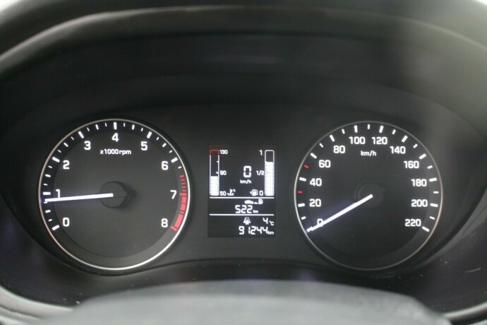 hyundai-i20-bensin-2018-big-10