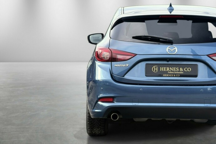 mazda-3-bensin-2019-big-8