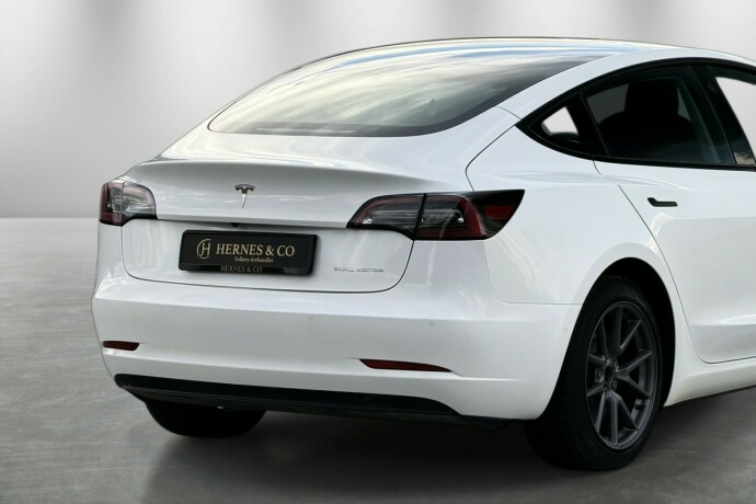 tesla-model-3-elektrisitet-2022-big-9