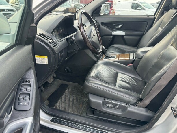 volvo-xc-90-diesel-2004-big-10