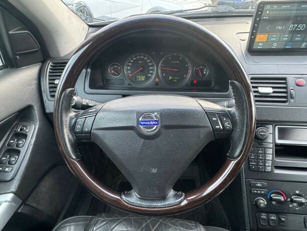 volvo-xc-90-diesel-2004-big-16