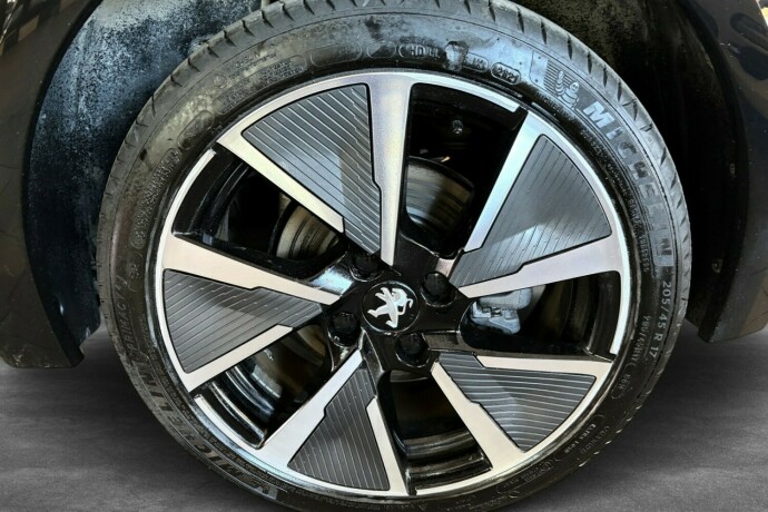 peugeot-208-elektrisitet-2021-big-29