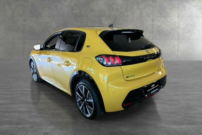 peugeot-208-elektrisitet-2021-big-2
