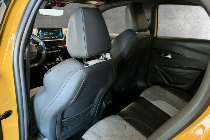 peugeot-208-elektrisitet-2021-big-11