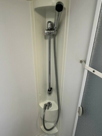 adria-sport-s-650-sf-lav-seng-bak-senkeseng-truma-6eh-tilstandsrapport-fuktgasstest-diesel-2013-big-60