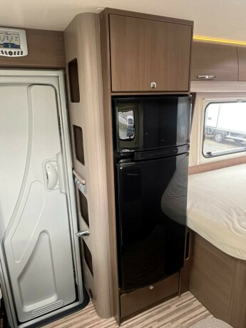 adria-sport-s-650-sf-lav-seng-bak-senkeseng-truma-6eh-tilstandsrapport-fuktgasstest-diesel-2013-big-48