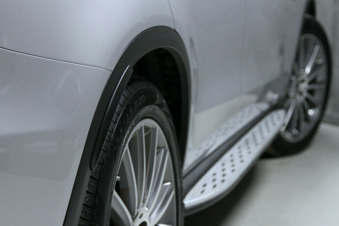 mercedes-benz-glc-plug-in-petrol-2018-big-35