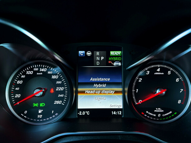 mercedes-benz-glc-plug-in-petrol-2018-big-17