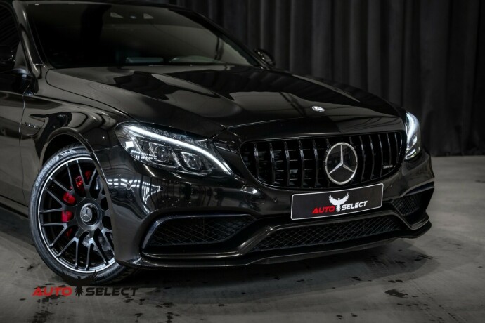 mercedes-benz-bensin-2017-big-1