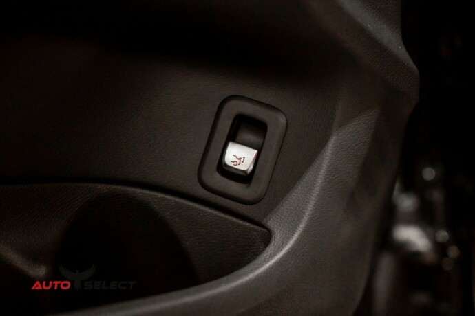 mercedes-benz-bensin-2017-big-28