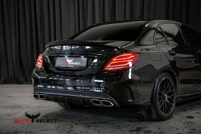 mercedes-benz-bensin-2017-big-15