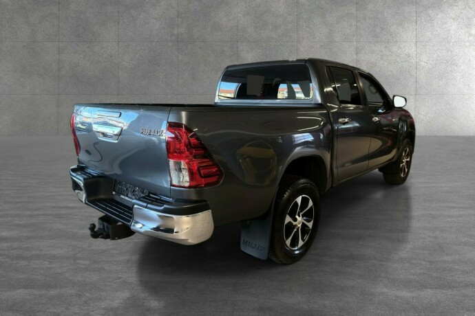 toyota-hilux-diesel-2020-big-7