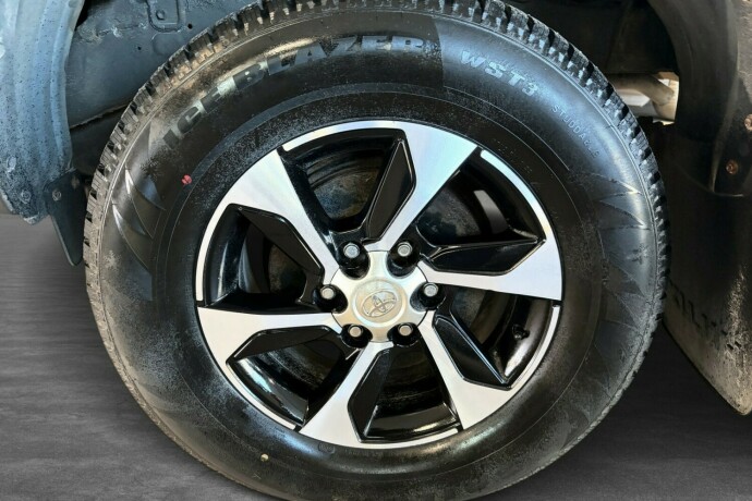 toyota-hilux-diesel-2020-big-24