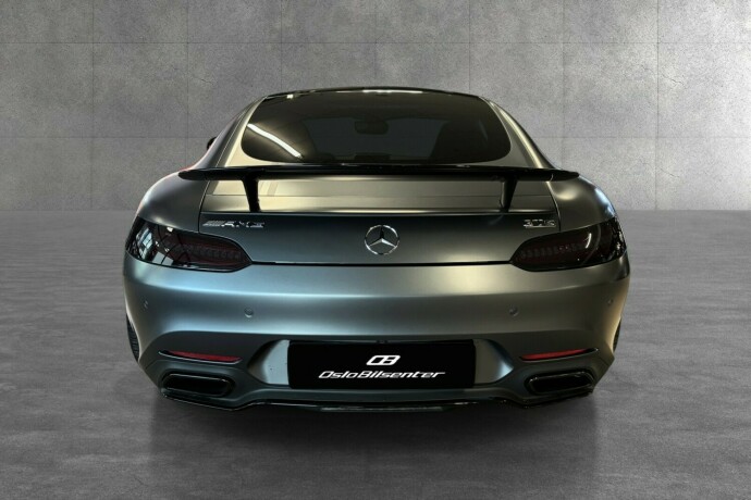 mercedes-benz-amg-gt-s-bensin-2015-big-5