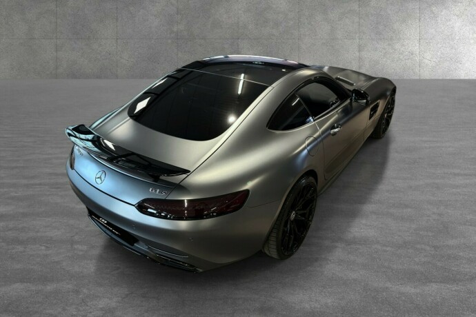 mercedes-benz-amg-gt-s-bensin-2015-big-6