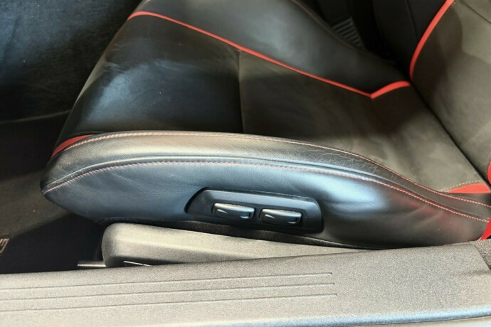 mercedes-benz-amg-gt-s-bensin-2015-big-35