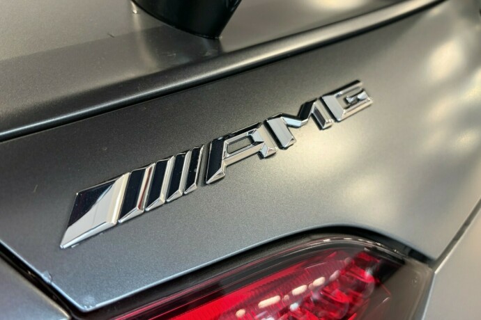 mercedes-benz-amg-gt-s-bensin-2015-big-39