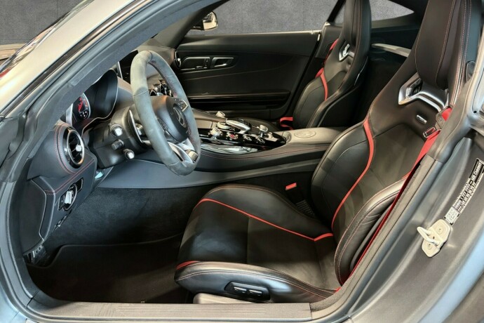 mercedes-benz-amg-gt-s-bensin-2015-big-18