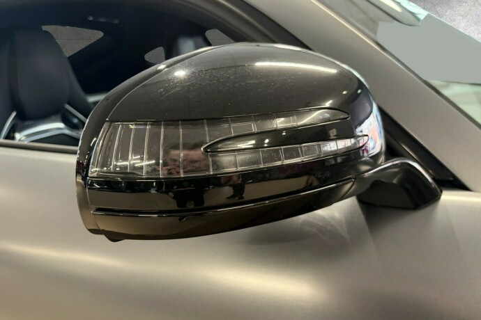 mercedes-benz-amg-gt-s-bensin-2015-big-36