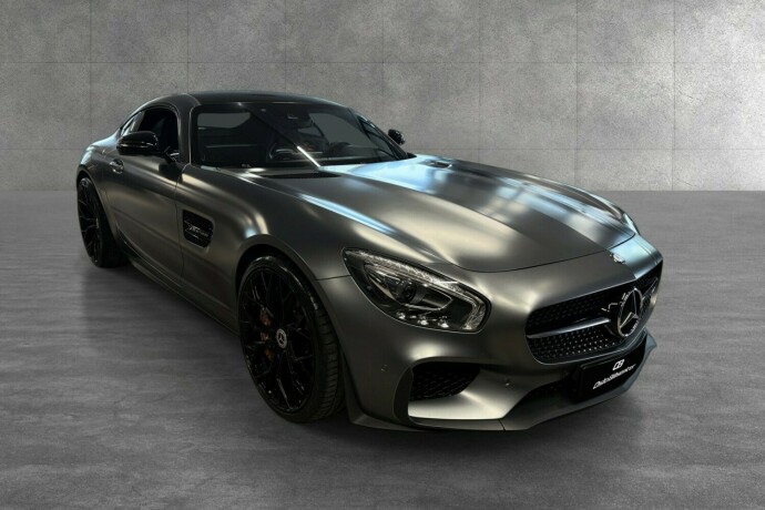 mercedes-benz-amg-gt-s-bensin-2015-big-12