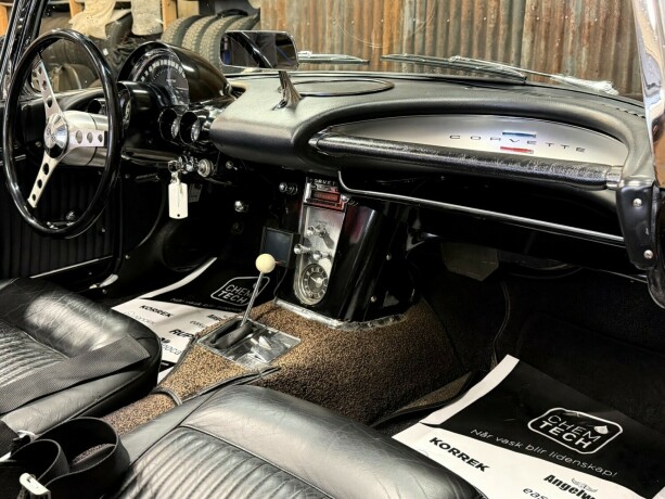 chevrolet-corvette-bensin-1962-big-42