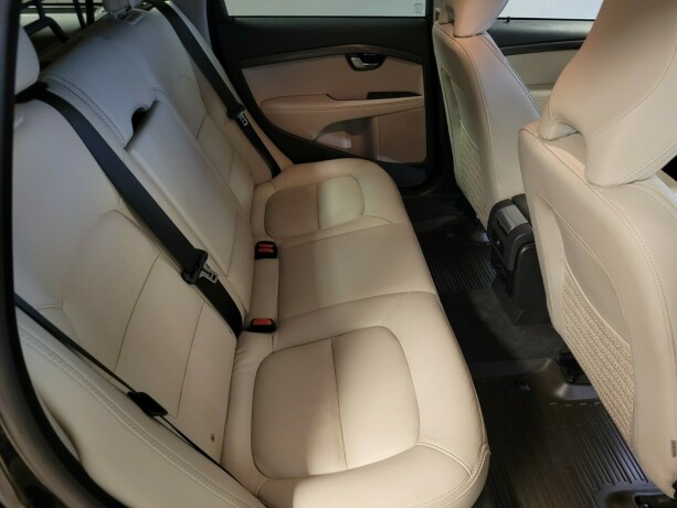 volvo-xc-70-diesel-2016-big-16