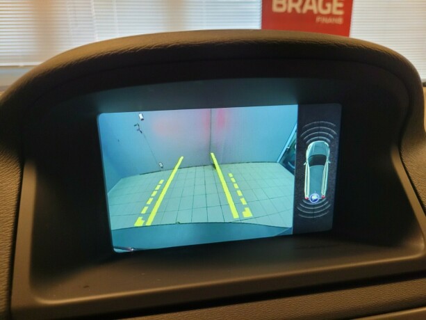 volvo-xc-70-diesel-2016-big-27