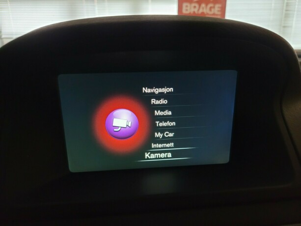 volvo-xc-70-diesel-2016-big-28