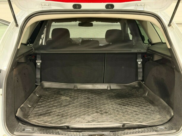 ford-mondeo-diesel-2014-big-13